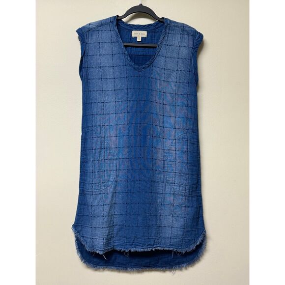 CLOTH & STONE Denim V-Neck Grid Stitched Mini Dress, Sz XS - Picture 2 of 9